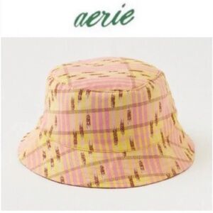 NWT Aerie Jacquard Reversible Bucket Hat in Yellow Shock
